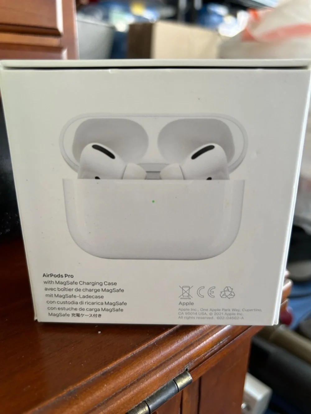**Box‎ only **Apple AirPods Pro 1st Generation BOX & INSERTS ONLY
